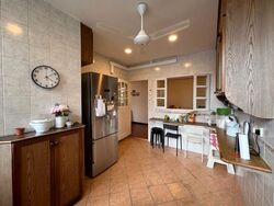 Elizabeth Tower (D9), Apartment #619656831